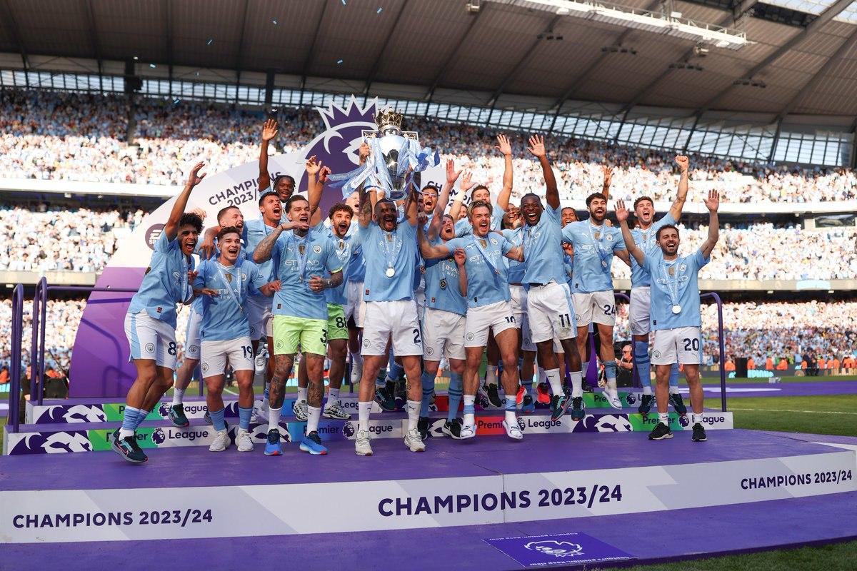 مانشستر سيتي يتوج بلقب الدوري الإنجليزي للمرة الرابعة على التوالي