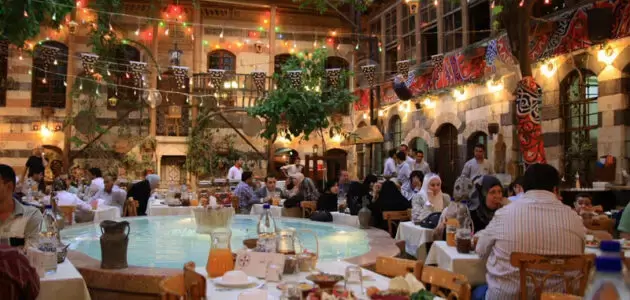 الوجبة لشخص واحد في مطاعم دمشق خلال شهر رمضان تعادل 3 رواتب حكومية