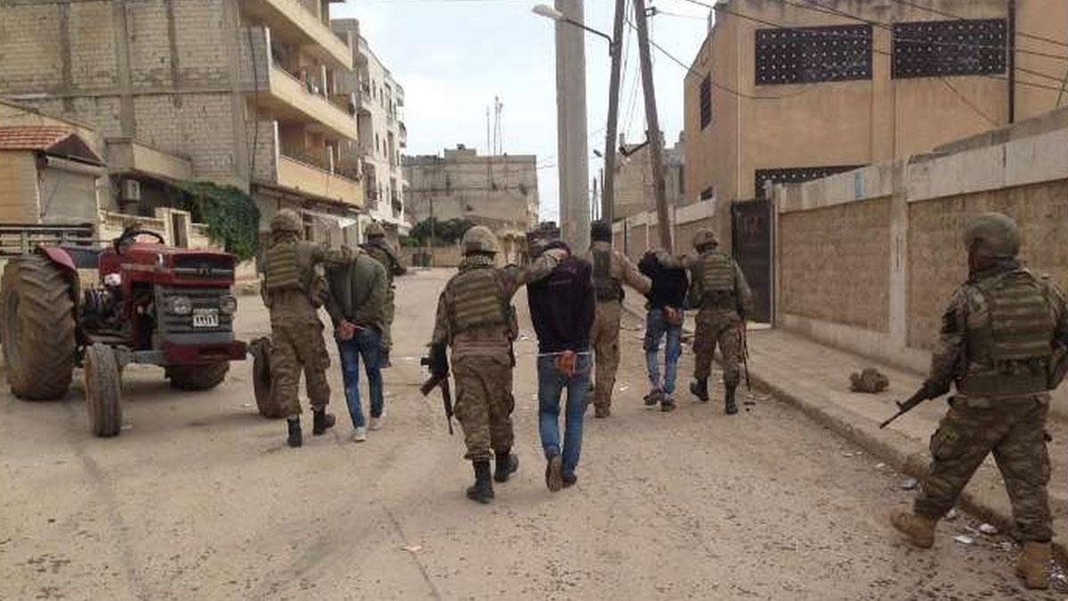 الشبكة السورية": نظام الأسد اعتقل 92 شخصاً خلال كانون الثاني