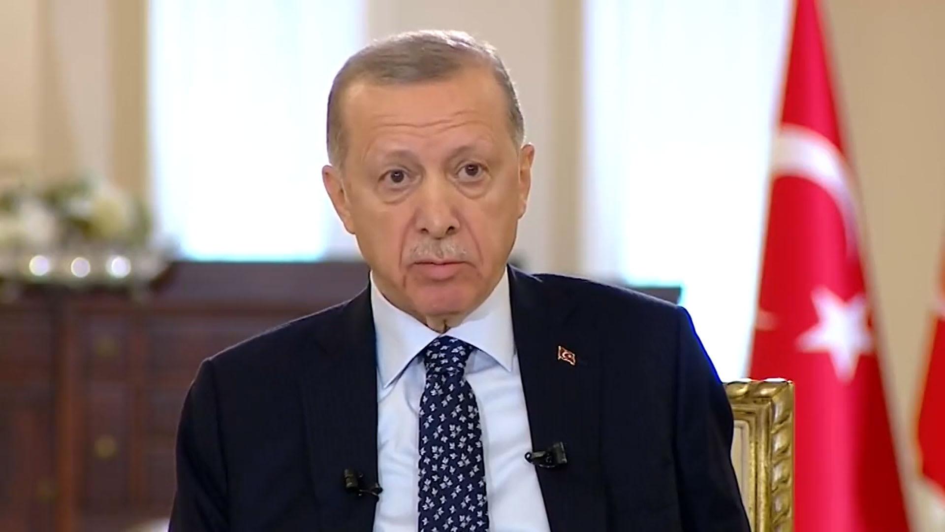 أردوغان: المعارضة التركية تبالغ بتحامُلها على السوريين
