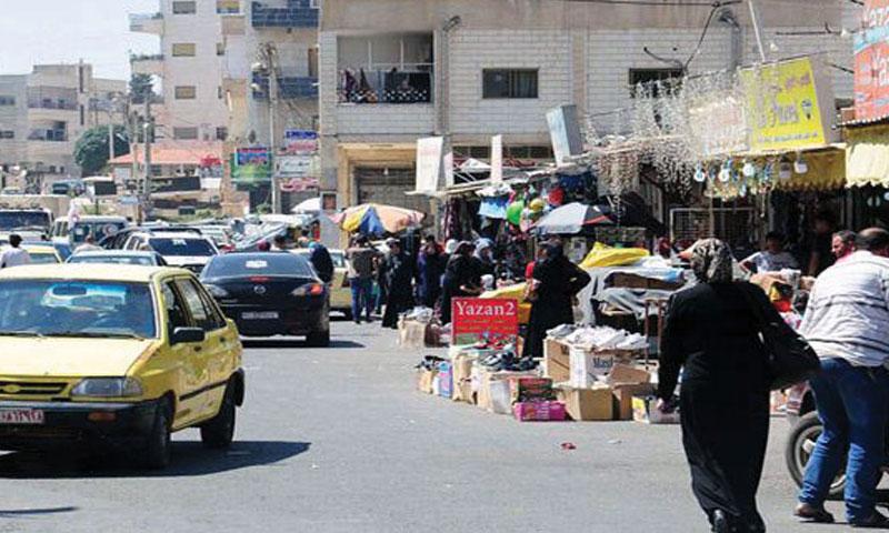 انهيار الليرة السورية يلهب أسعار المواد الغذائية في درعا