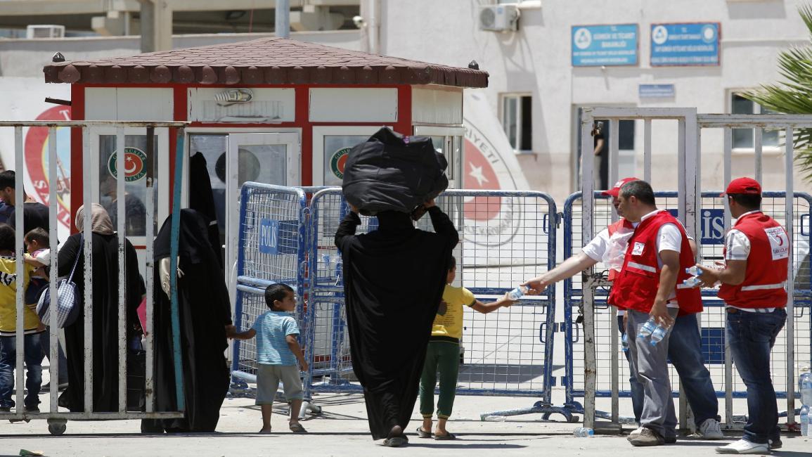 معبر "تل أبيض" يحدد آخِر موعد لدخول السوريين من تركيا ضِمن "إجازة الزلزال