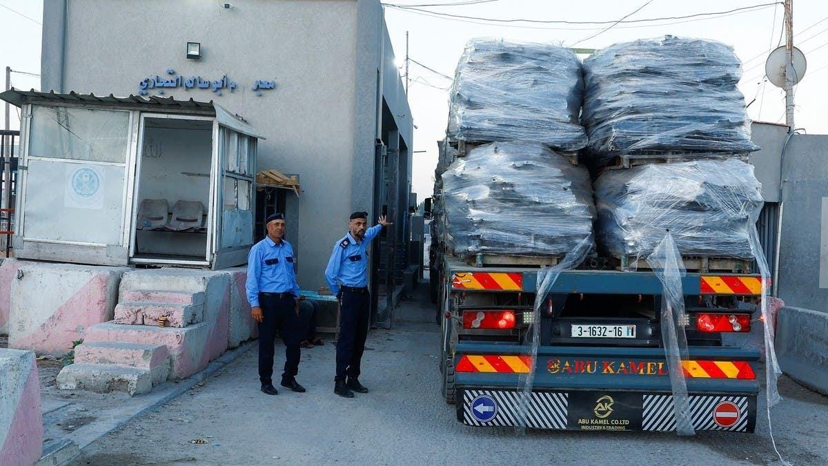 افتتاح معبر كرم ابو سالم بين إسرائيل وقطاع غزة لدخول المساعدات الإنسانية
