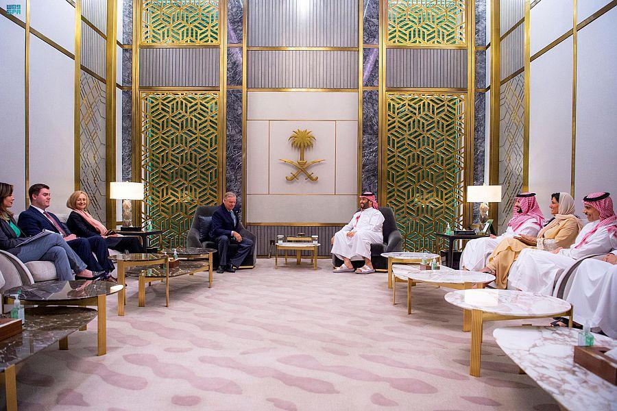 بن سلمان يبحث مع غراهام وسوليفان العلاقات السعودية الأمريكية
