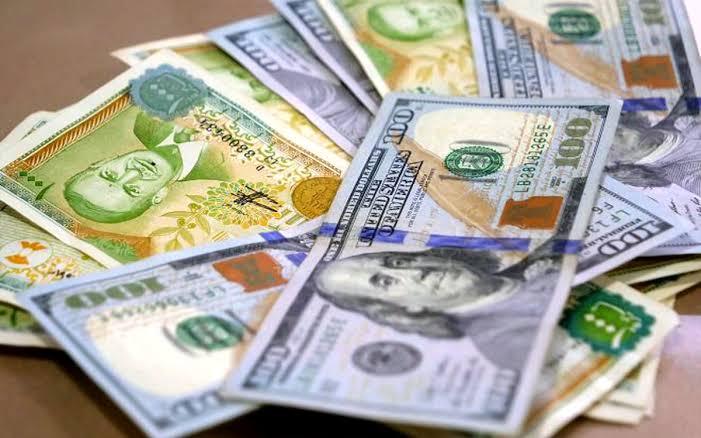 الليرة السورية تنخفض مقابل الدولار اليوم الأحد 14/ 4/ 2024