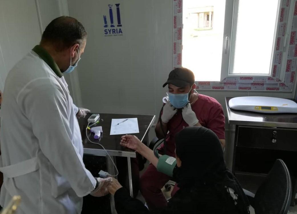 فيروس "غير مُفسَّر طبياً" ينتقل لدير الزور ويُودي بحياة طفلة