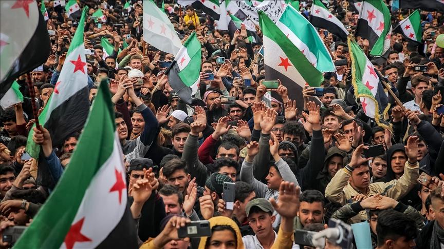 سوريون يدعون للتظاهر تحت شعار "سورية لا يمثلها الأسد المجرم